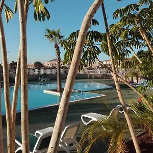 https://residencial-los-martines.in-canary-islands.com